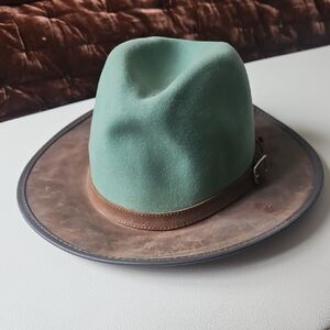 Stylish Green and Brown Women's Hat